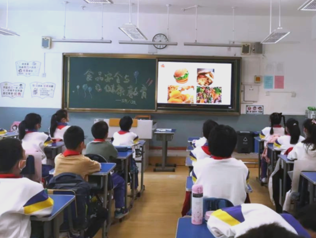 高等教育结构布局中心城区和新区高等教育资源集聚区格局根本形成 高等教育结构布局中心城区和新区高等教育资源集聚区格局根本形成